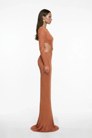 KİREMİT RENGİ CUT-OUT DETAYLI MAXİ ELBİSE